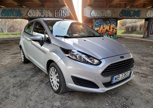 Ford Fiesta cena 27000 przebieg: 145000, rok produkcji 2014 z Warszawa małe 211